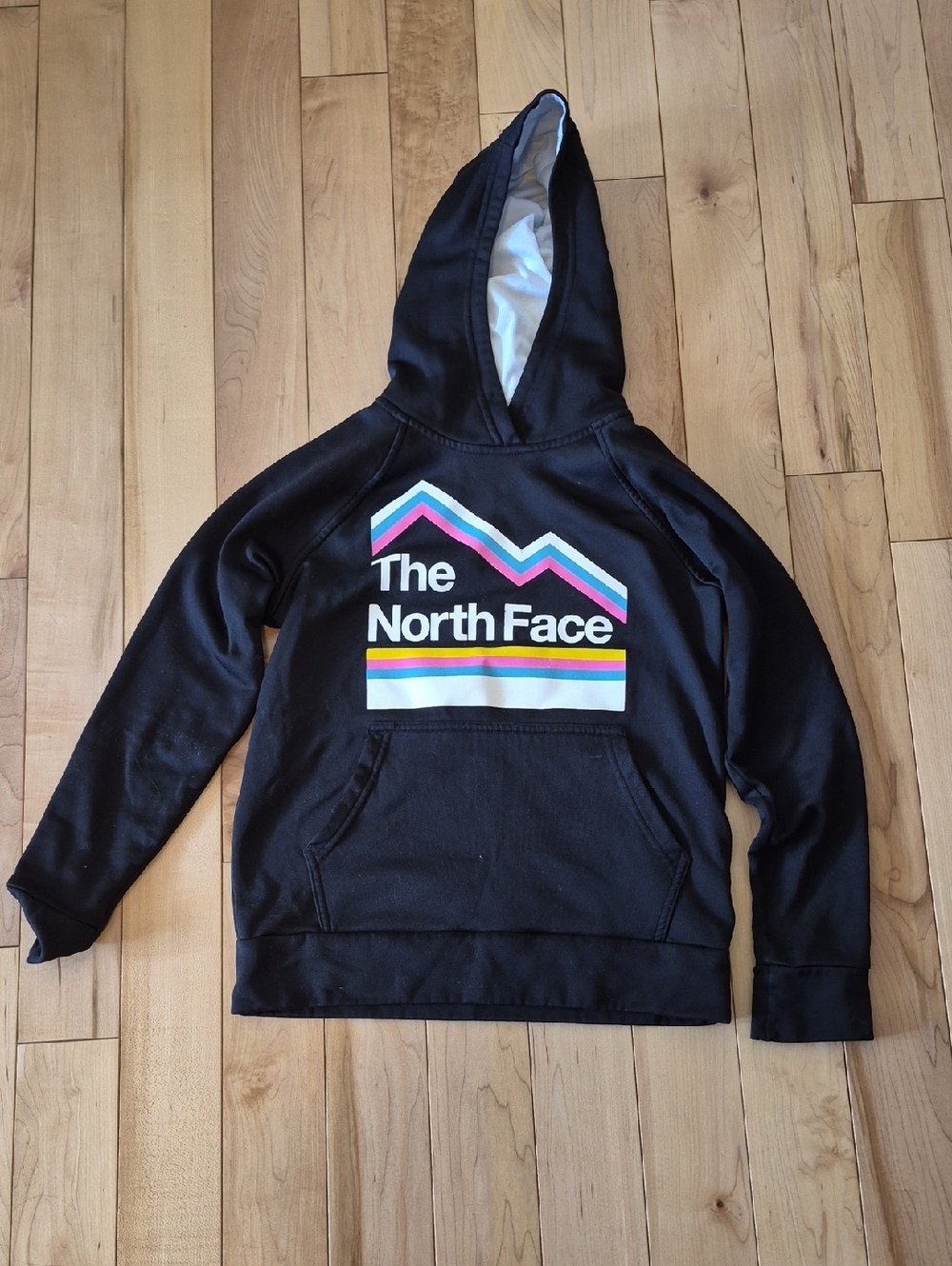 Boys Size 10/12 The North Face Black Hoodie with Multicolor Mountain Stripe